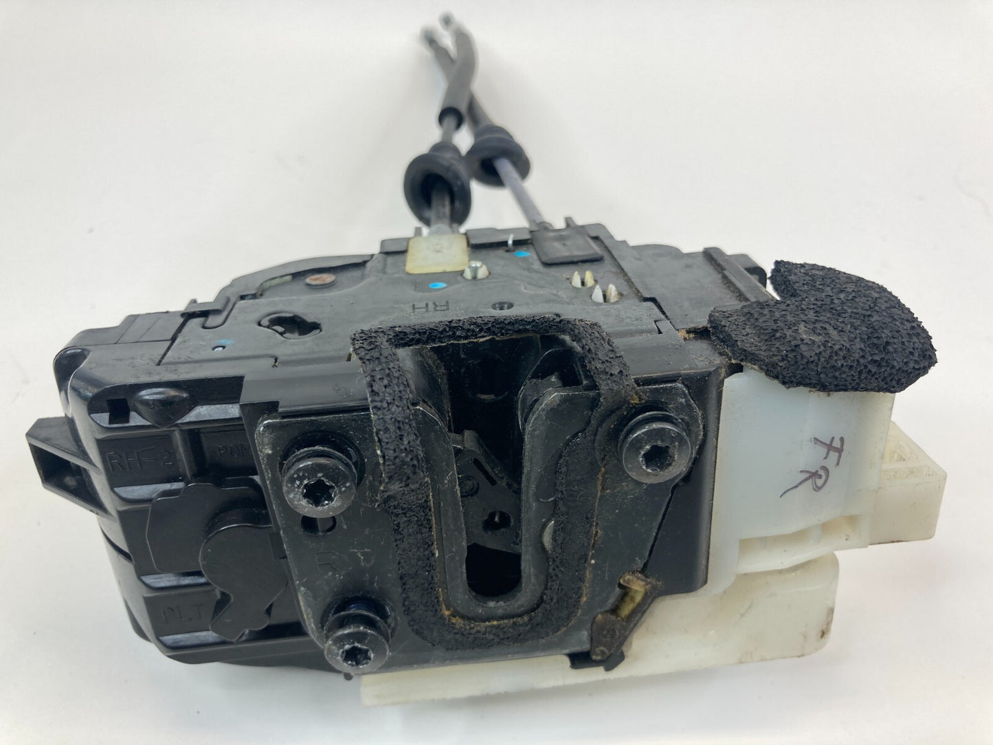 06-10 Hyundai Elantra Front Right Side Door Lock Latch Key Entry 81320-2H040 OEM