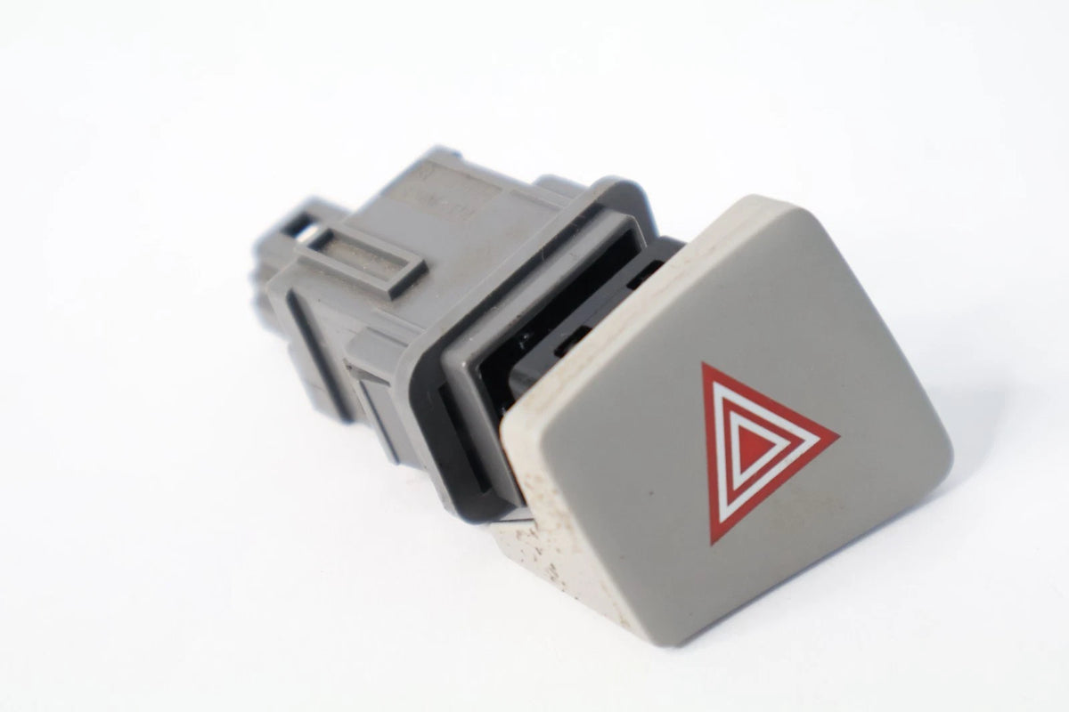 2011-2015 TOYOTA SIENNA LEFT DASHBOARD EMERGENCY HAZARD SWITCH BUTTON OEM 15B424
