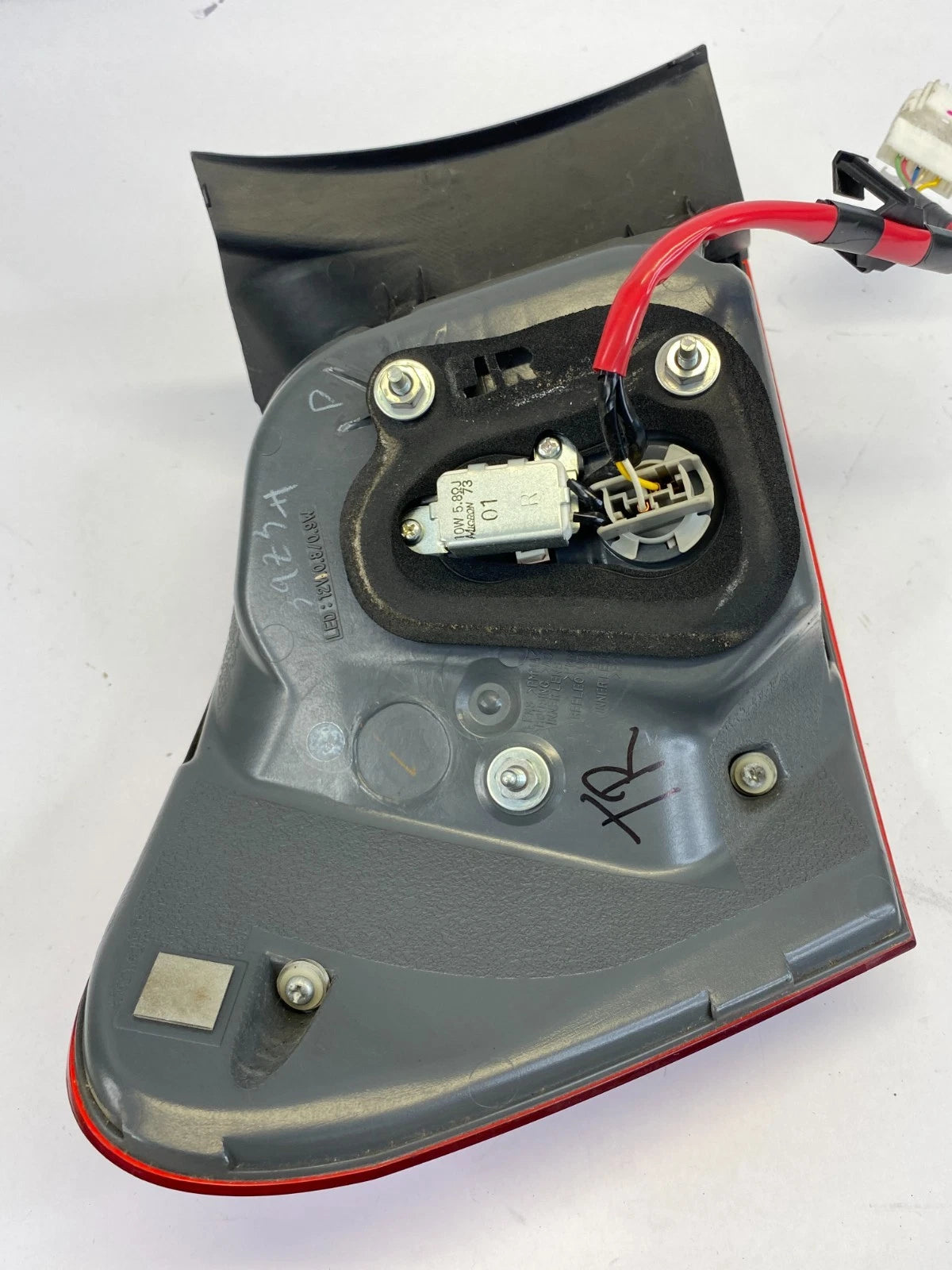 2007-2011 LEXUS GS350 REAR RIGHT PASSENGER SIDE OUTER TAILLIGHT TAIL LAMP OEM