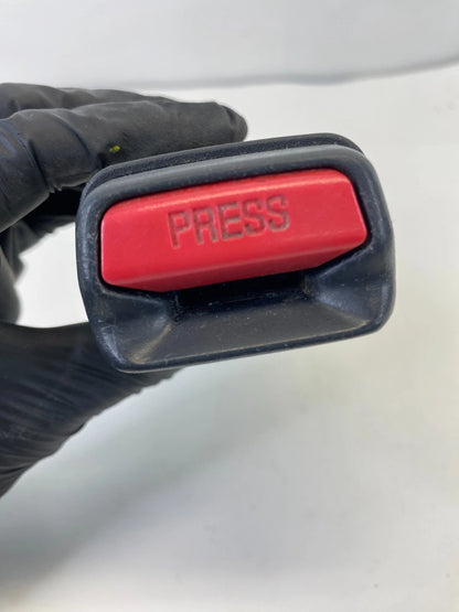 2005 CHRYSLER 300 SEAT BELT BUCKLE FRONT RIGHT RH UNIT 1BX241DVAA OEM