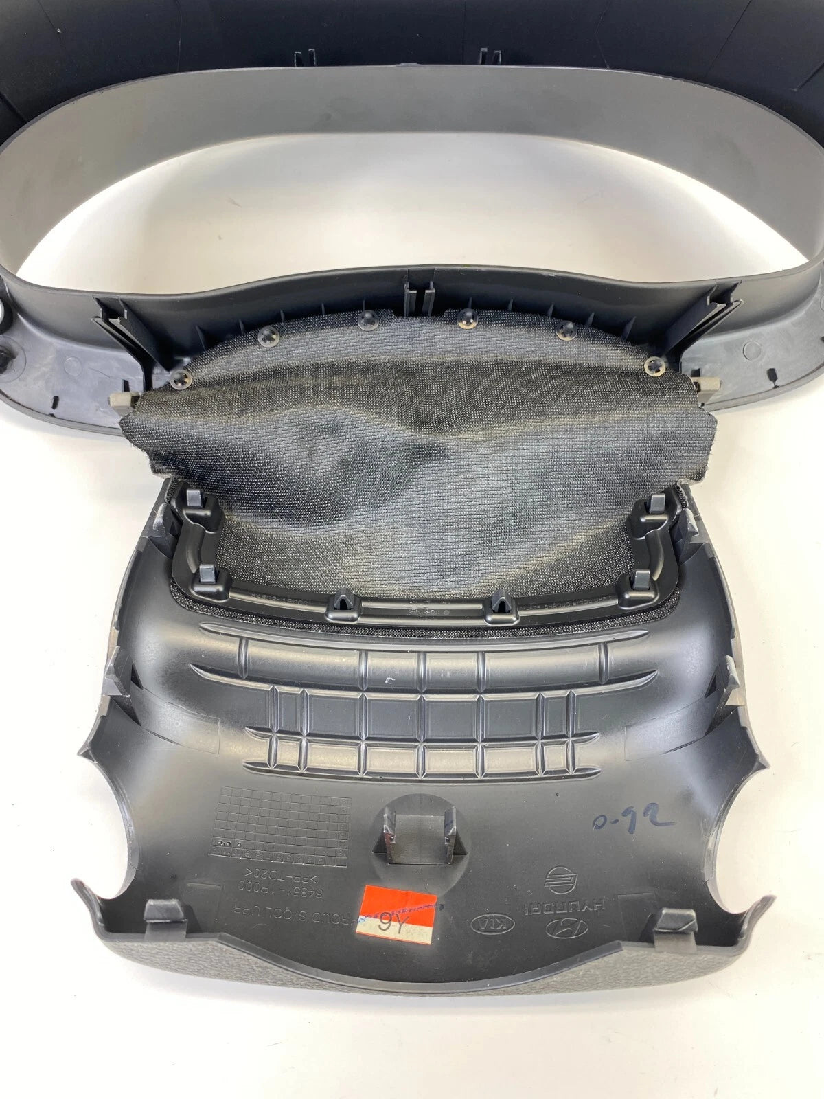 12-14 HYUNDAI ACCENT DASH CLUSTER BEZEL W/ UPPER COLUMN COVER TRIM 84851-1R000