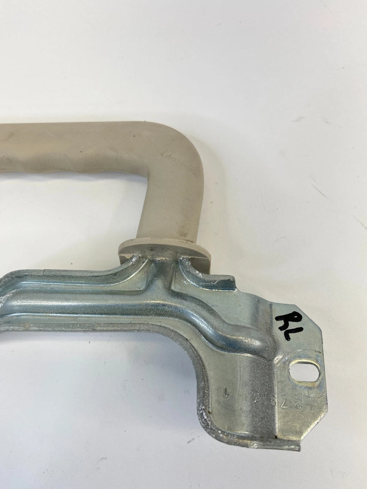02-05 FORD EXPLORER REAR LEFT CENTER PILLAR GRAB GRIP ASSIST HANDLE 27983 OEM