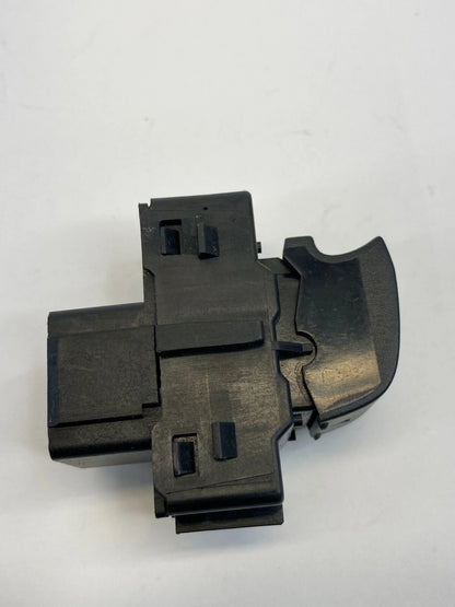 2007-2012 FOCUS ESCAPE FRONT RIGHT DOOR POWER WINDOW SWITCH 8L8T-14529-ABW OEM