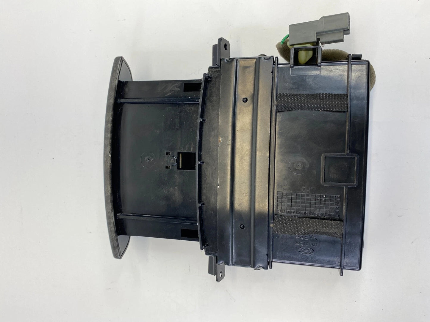 2007-2009 HYUNDAI SANTA FE DASH ASHTRAY ASH TRAY STORATE COMPARTMENT OEM