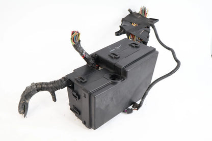 2013-2016 FORD ESCAPE 1.6L L4 ENGINE COMPARTMENT FUSE BOX RELAY JUNCTION BLOCK