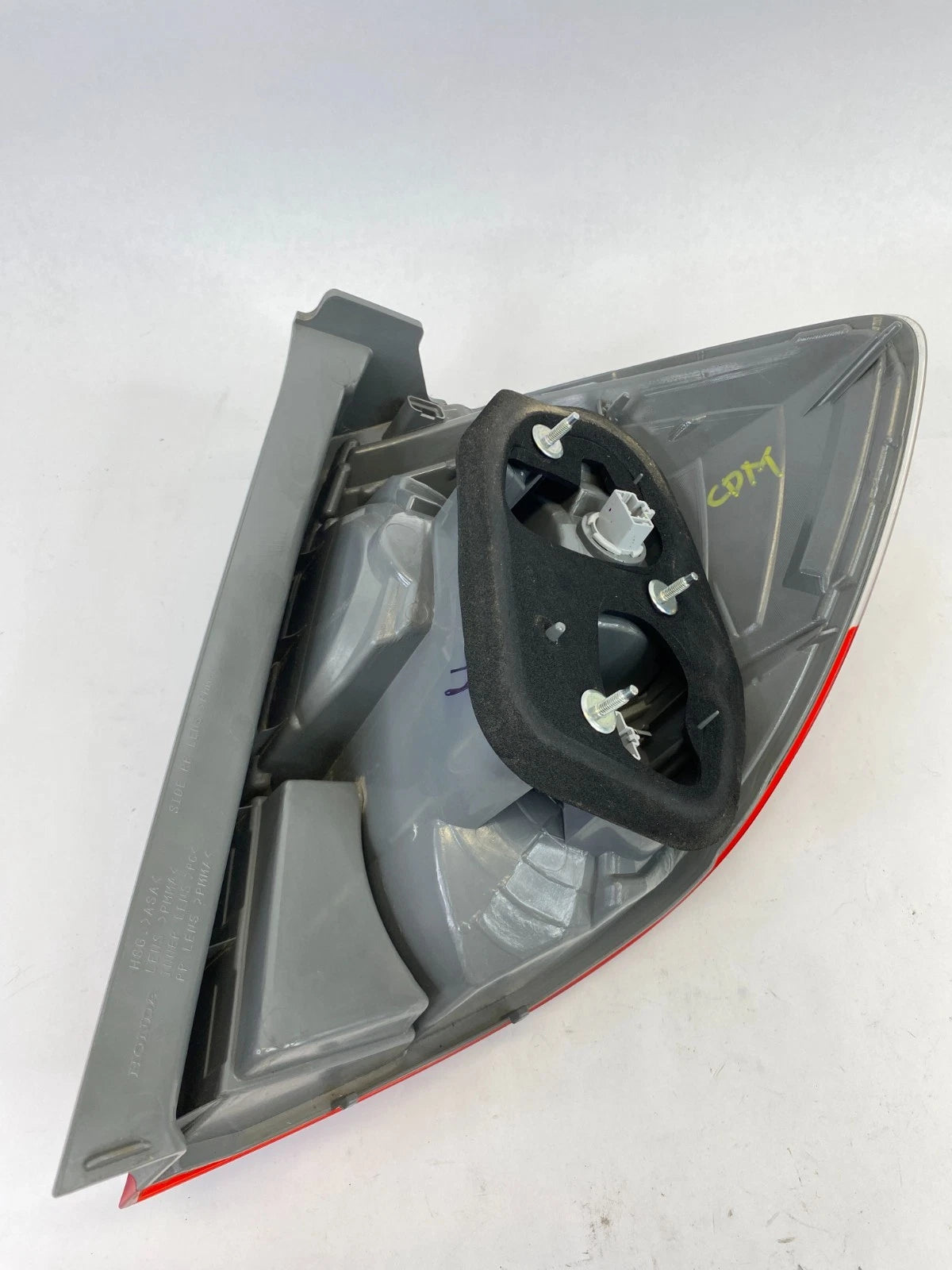 2009-2013 HONDA FIT LEFT DRIVER SIDE REAR TAIL LIGHT LAMP ASSEMBLY OEM