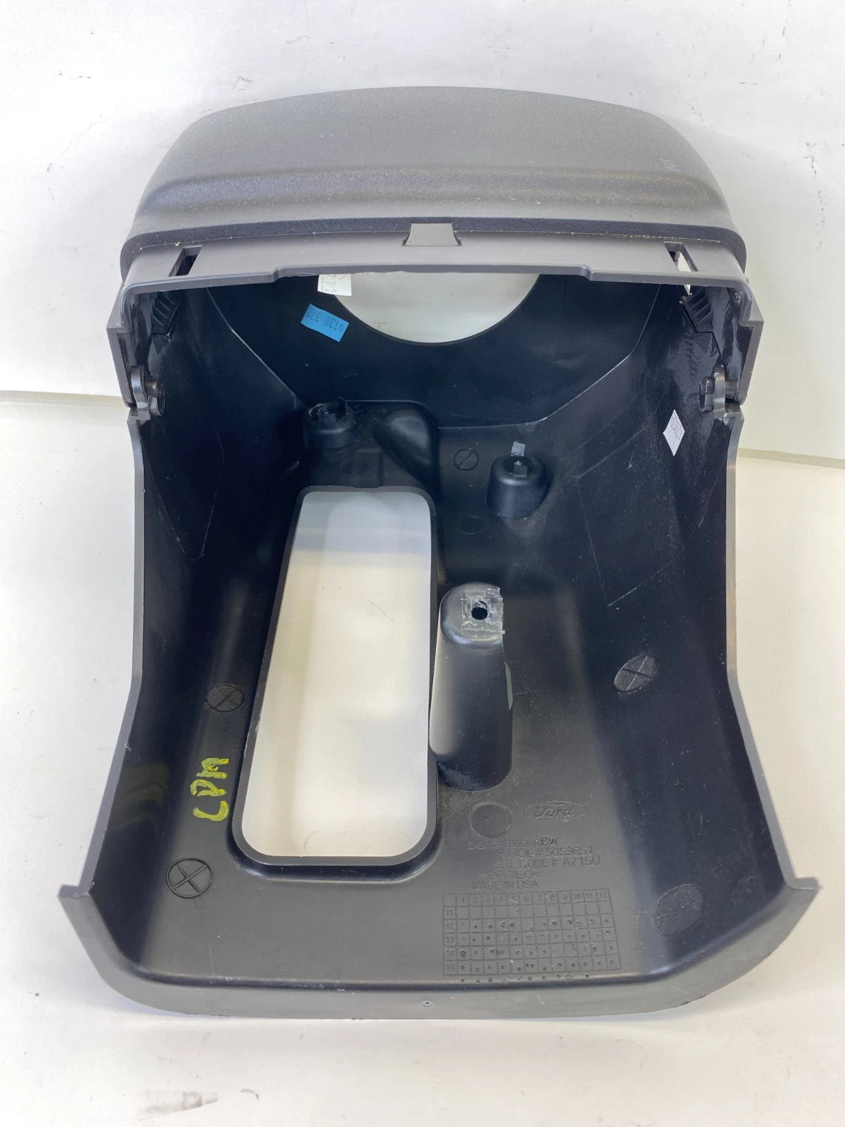 2013-2019 FORD TAURUS STEERING COLUMN COVER SHROUD TRIM OEM FACTORY DG13-3533ABW
