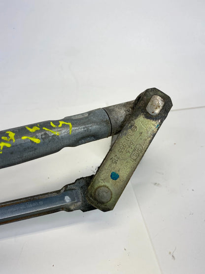 1999-2006 VOLKSWAGEN JETTA GOLF FR WINDSHIELD WIPER MOTOR W/ LINKAGE 1J1-955-023