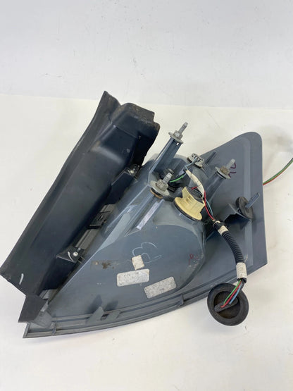 2010-2012 FORD TAURUS REAR LEFT DRIVER OUTER QUARTER TAIL LIGHT TAILLIGHT OEM