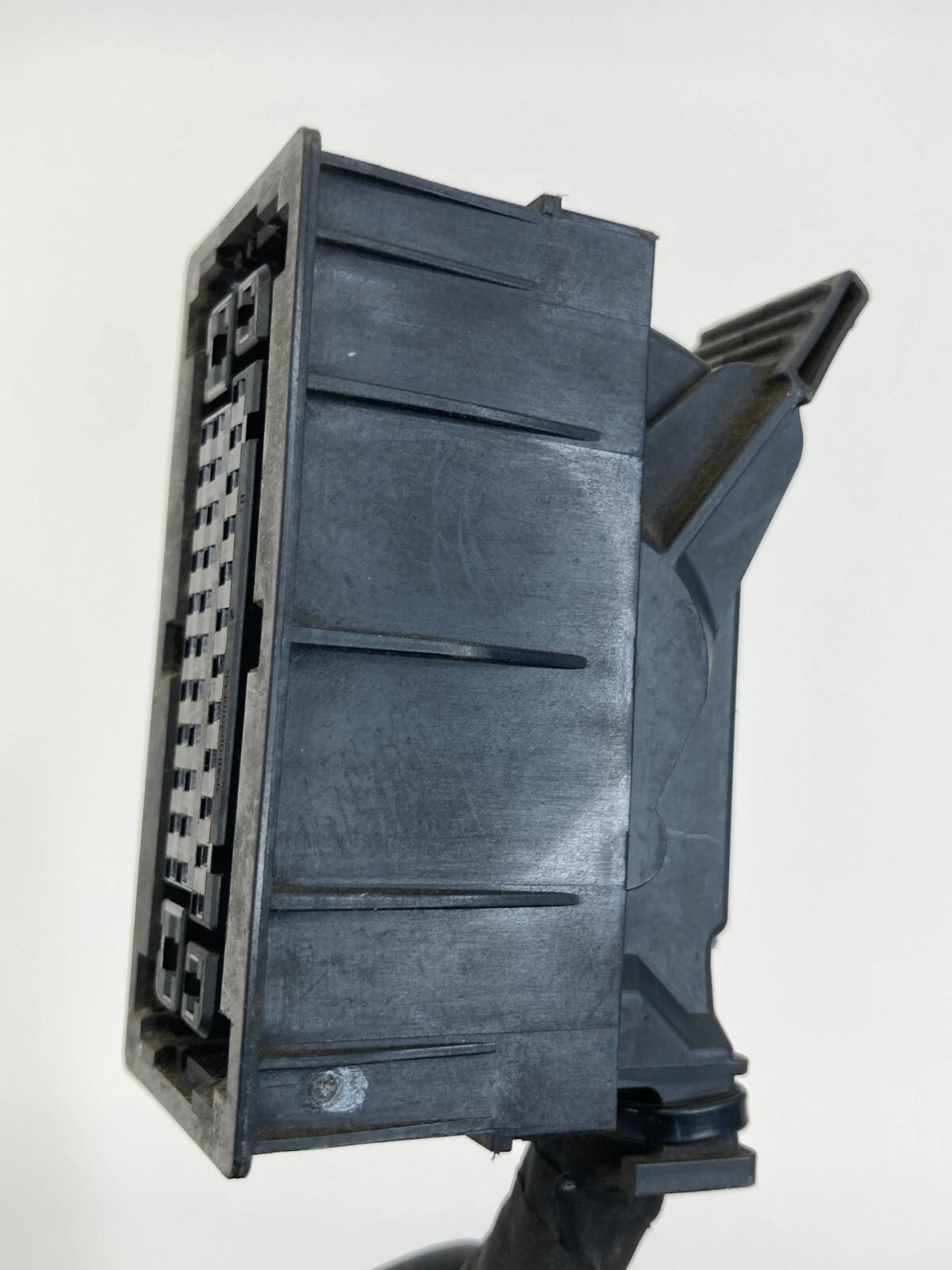 11-13 Hyundai Elantra 1.8L AT ABS Anti Lock Brake Pump Plug Connector Pigtail