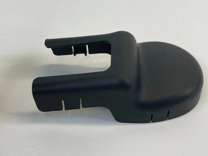 11-16 HYUNDAI ELANTRA FRONT LEFT SEAT INNER TRACK END CAP COVER 88567-3X000 OEM