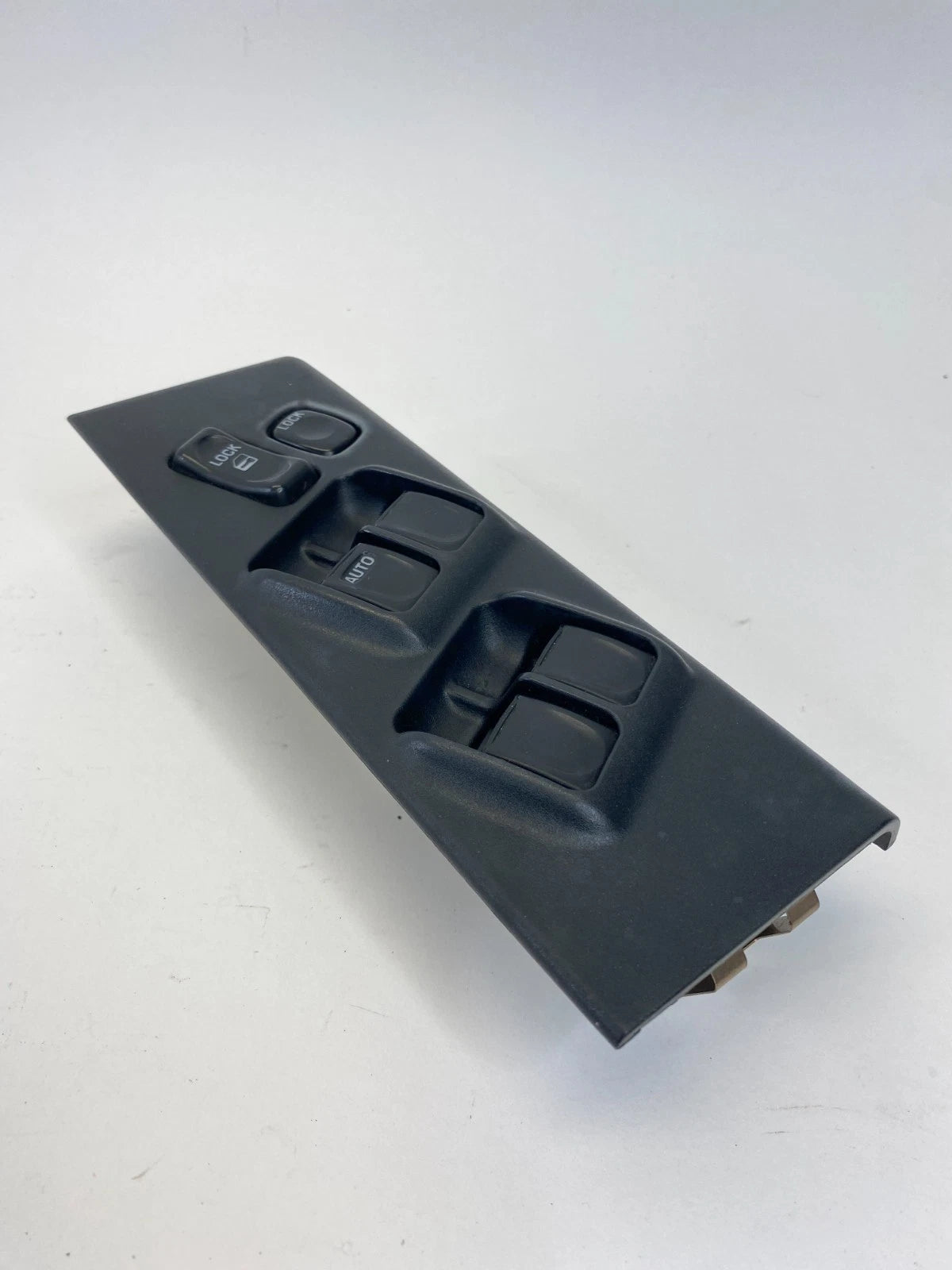 1995-2002 ISUZU TROOPER FRONT LEFT DOOR MASTER POWER WINDOW CONTROL SWITCH OEM