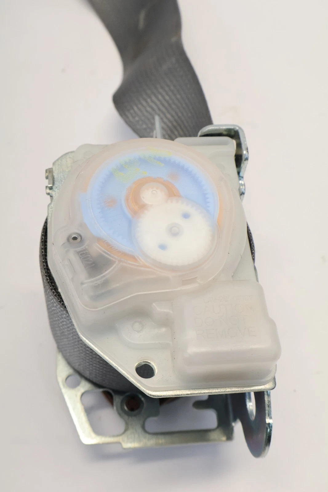 2011-2014 TOYOTA SIENNA REAR LEFT DRIVER 2ND ROW SEAT BELT RETRACTOR 2431596 OEM