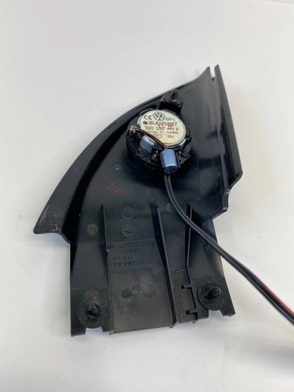 2002-2005 VW PASSAT FRONT DRIVER SIDE DOOR CORNER COVER W/ TWEETER 3B0837993 OEM