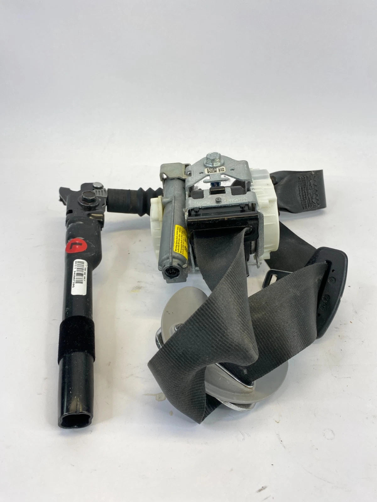 2011-2015 HYUNDAI SONATA HYBRID FRONT LEFT SEAT BELT RETRACTOR OEM 88810-4R000RY