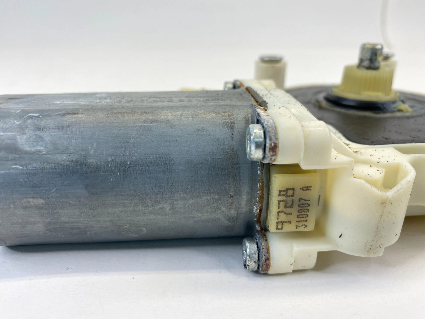 2006-2010 BMW 550I FRONT LEFT DRIVER SIDE DOOR POWER WINDOW MOTOR 997749-100 OEM