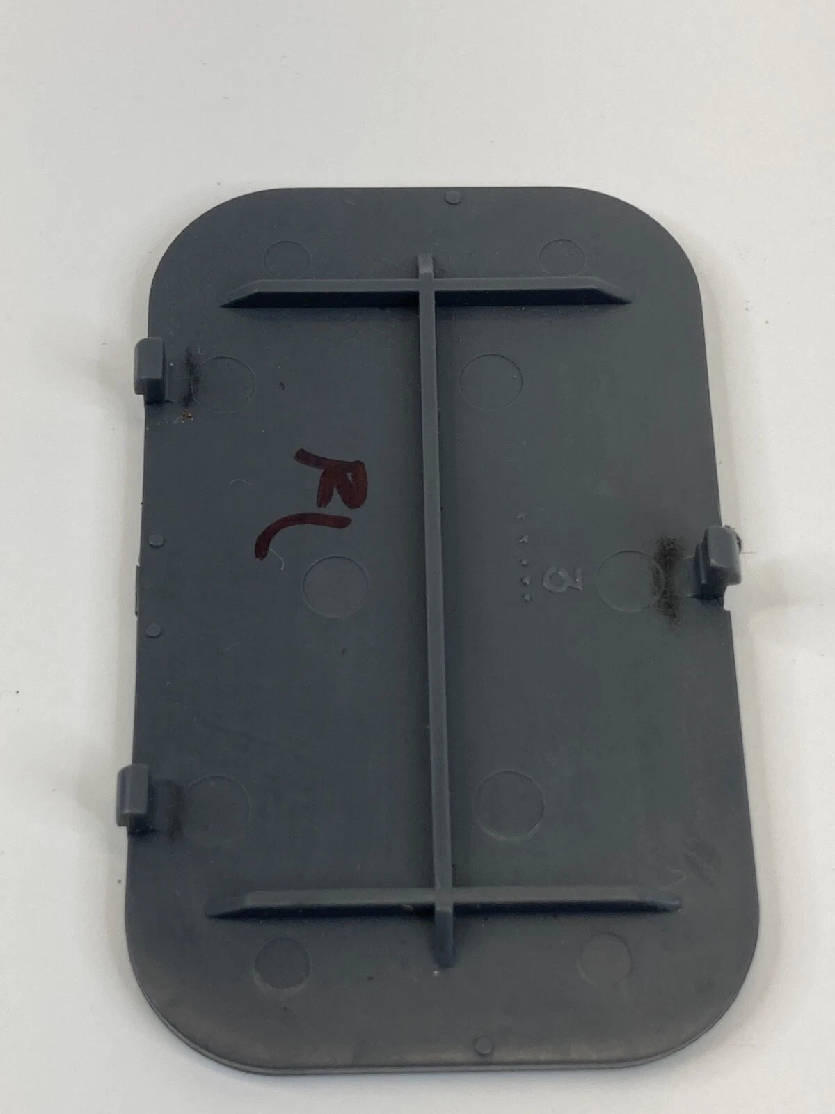 2003-2010 HONDA ELEMENT REAR LEFT BACK SIDE INTERIOR DOOR HANDLE SCREW COVER