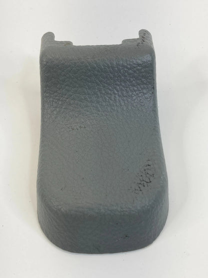 07-09 HYUNDAI SANTA FE FRONT RIGHT SEAT RAIL TRACK MOUNT COVER 88097-2B200 OEM