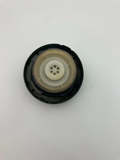 1998 1999 2000 2001 LEXUS GS300 FUEL FILLER GAS TANK LID CAP COVER OEM