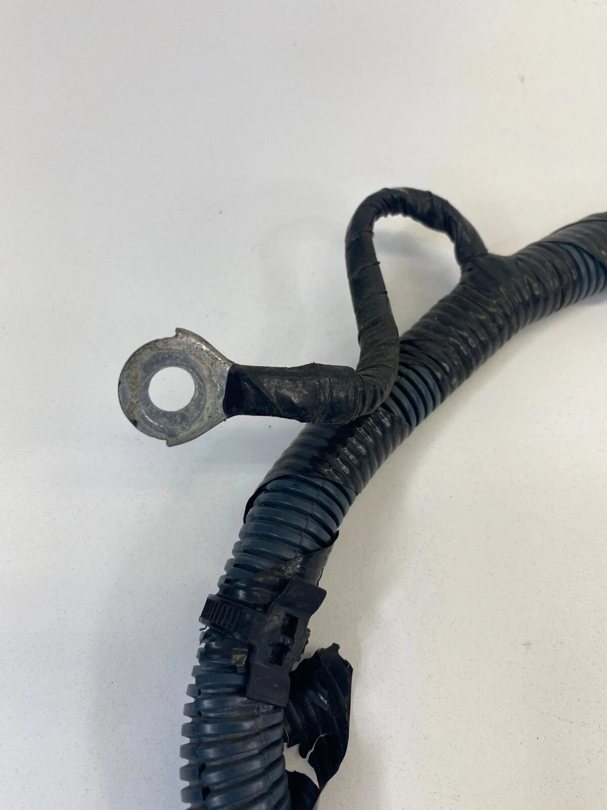 2002 2003 INFINITI QX4 3.5L ABS ANTI LOCK BRAKE PUMP PIGTAIL PLUG CONNECTOR OEM