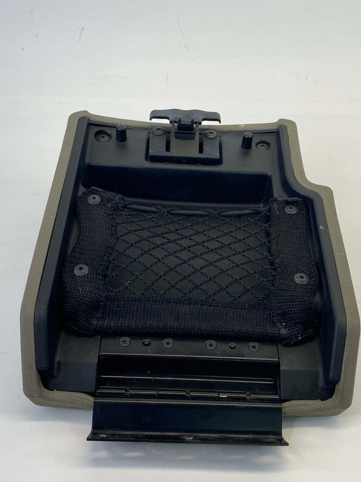 2006-2010 JEEP COMMANDER CENTER CONSOLE ARMREST ARM REST LID COVER OEM