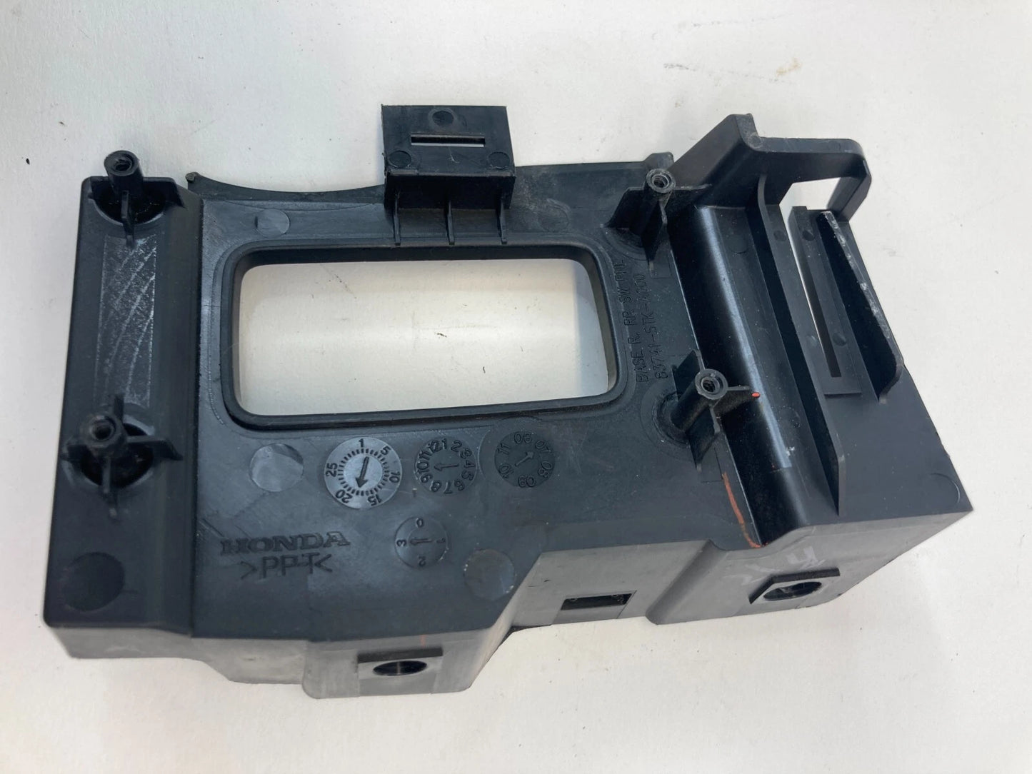 2007-2012 ACURA RDX REAR RIGHT DOOR WINDOW SWITCH PANEL BASE 83741-STK-A000 OEM