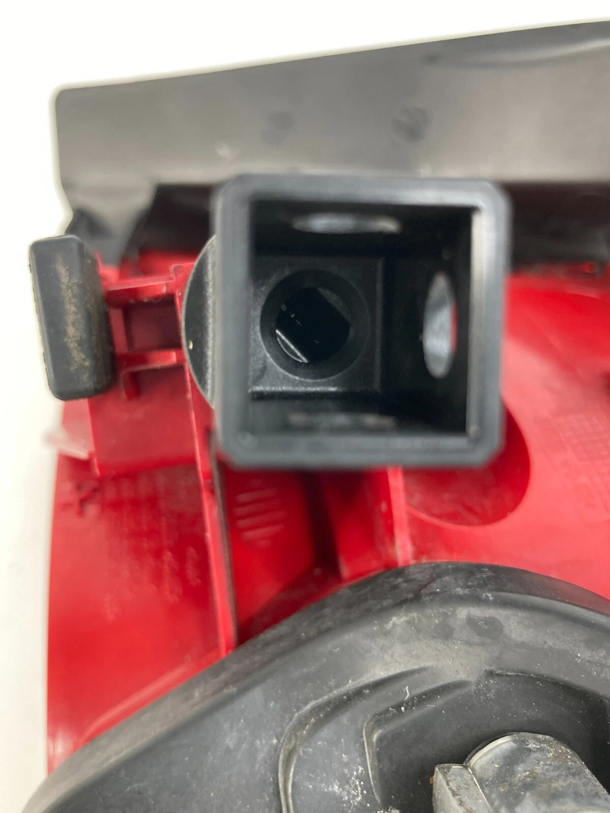 2009-2012 AUDI A4 S4 SEDAN LEFT DRIVER OUTER TAIL LIGHT LED LAMP 8K5945095 OEM