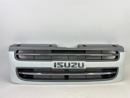 2000-2002 ISUZU TROOPER WHITE UPPER FRONT BUMPER CHROME GRILLE GRILL OEM