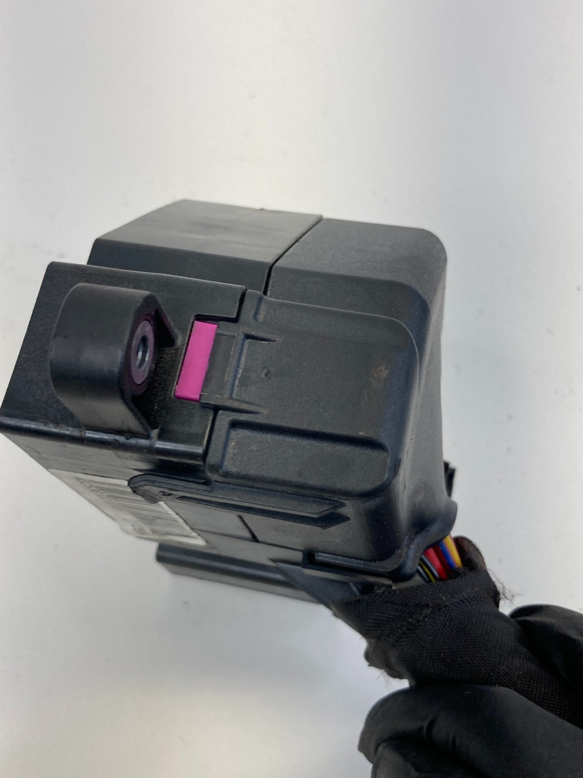 2009-2012 Volkswagen CC 2.0L L4 Left Side Fuse Relay Box Control Module OEM