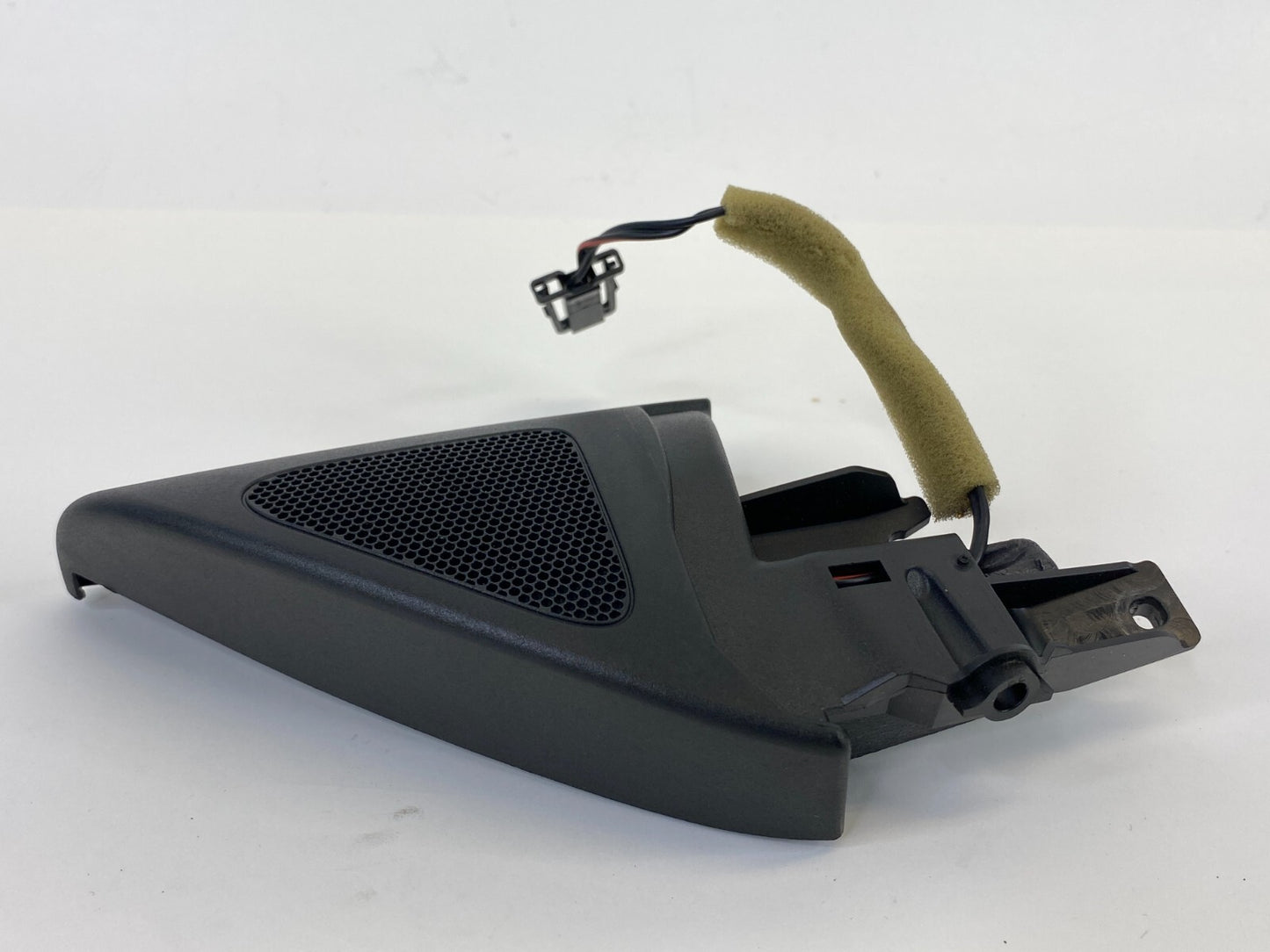 09-12 VW Volkswagen CC Front Right Passenger Speaker Tweeter W/ Cover Trim OEM