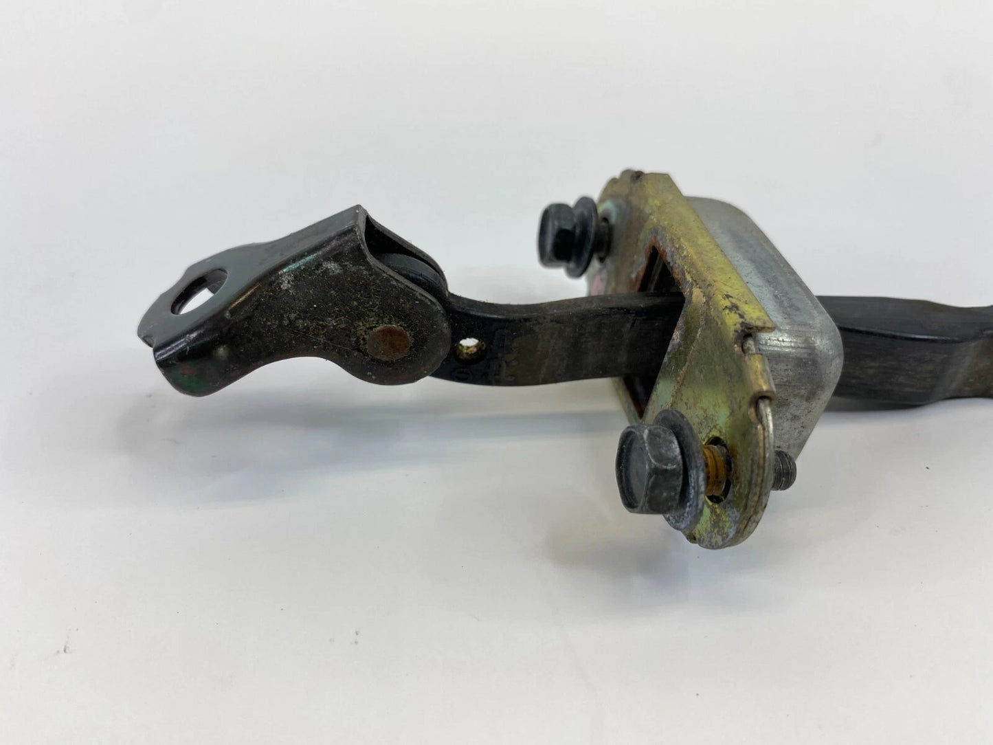 2007 2008 INFINITI G35 SEDAN REAR RIGHT SIDE DOOR CHECK STOP STOPPER DETENT OEM