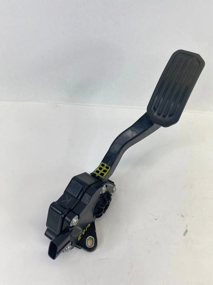 2010-2015 TOYOTA VENZA GAS PEDAL ACCELERATOR ASSEMBLY 78110-33110 OEM
