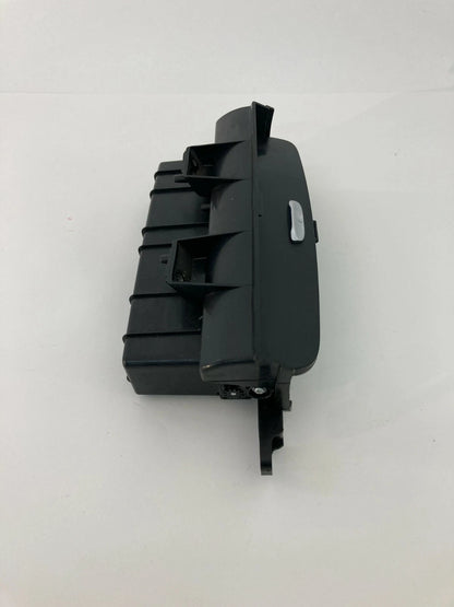 2007 2008 HYUNDAI ENTOURAGE DASH CENTER TRAY STORAGE COMPARTMENT TRIM PANEL OEM