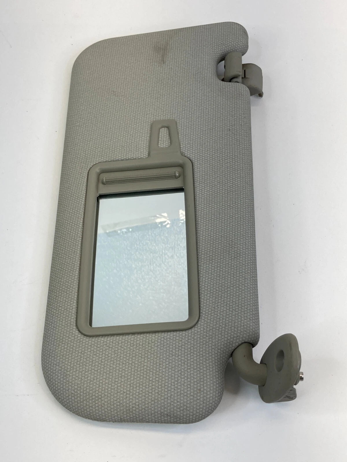 2012-2017 KIA RIO HATCHBACK WITHOUT SUNROOF RIGHT PASSENGER SUNVISOR SUN VISOR