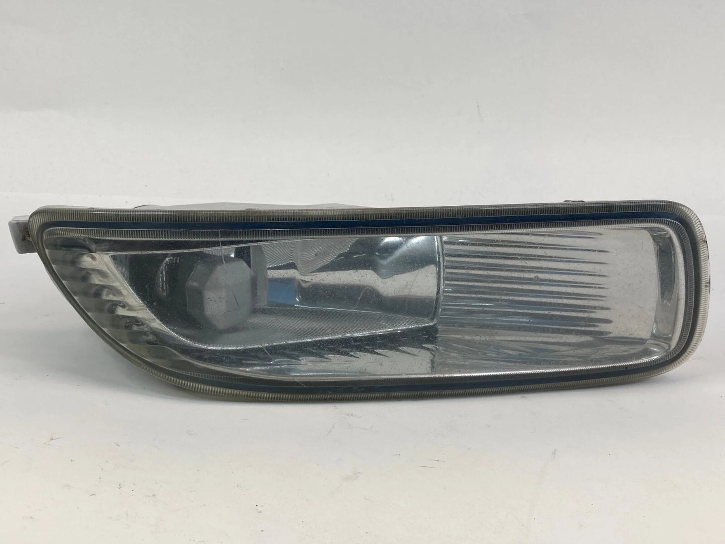 2003 2004 TOYOTA COROLLA BUMPER FOG LIGHT DRIVING LAMP ASSEMBLY RIGHT SIDE OEM