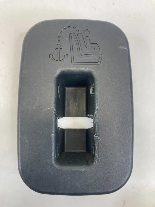 2010 2011 KIA SOUL REAR CHILD SEAT ANCHOR CAP LID TRIM BEZEL 89391-2K020 OEM