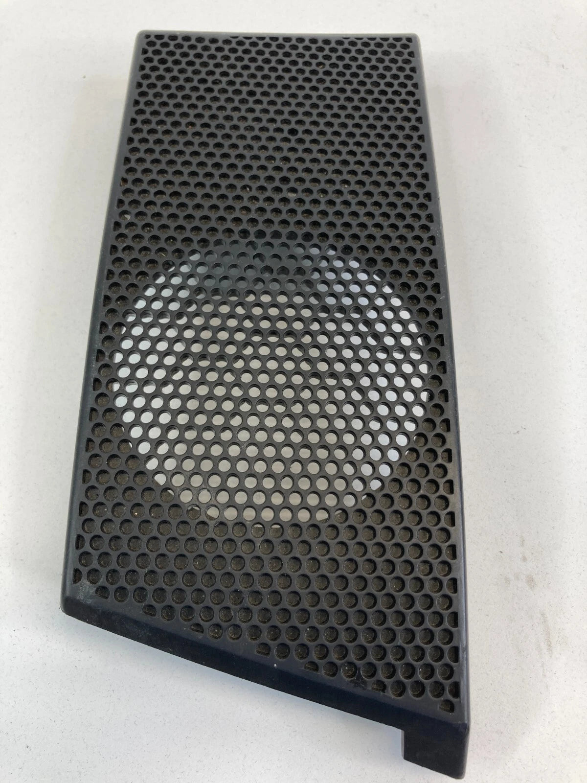 04-12 MITSUBISHI GALANT FRONT RIGHT SIDE DASH SPEAKER GRILLE MR590280ZZ OEM
