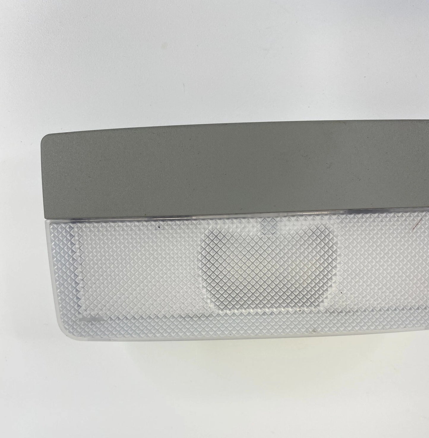 13-16 CHEVY CRUZE 16 CRUZE LIMITED OVERHEAD CONSOLE ROOF LIGHT INTERIOR READING
