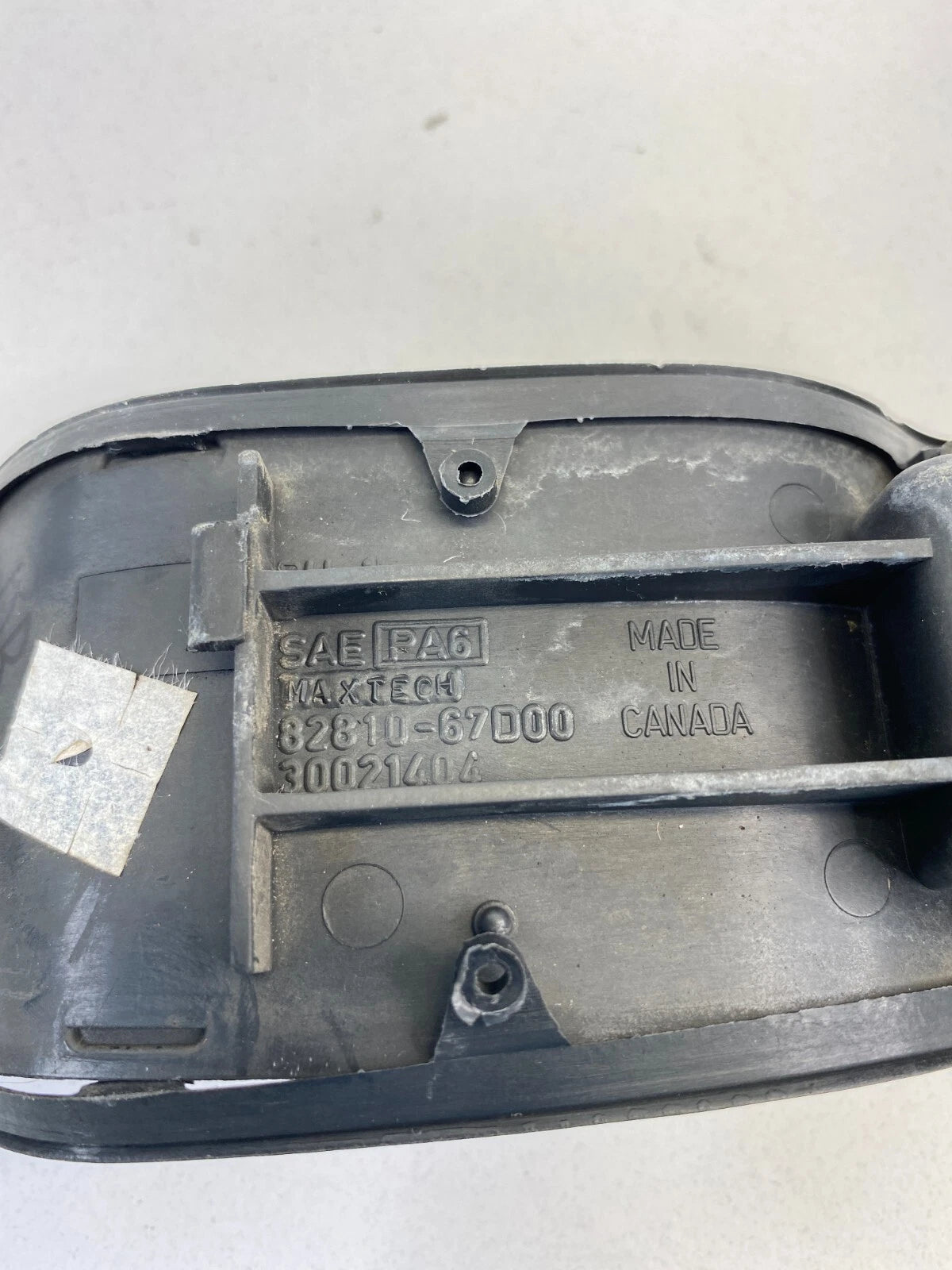 1999-2004 CHEVROLET TRACKER REAR RIGHT PASSENGER SIDE EXTERIOR DOOR HANDLE OEM