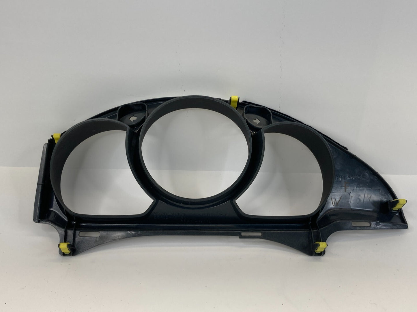 04-07 Toyota Highlander Speedometer Instrument Cluster Dash Bezel 55410-48060