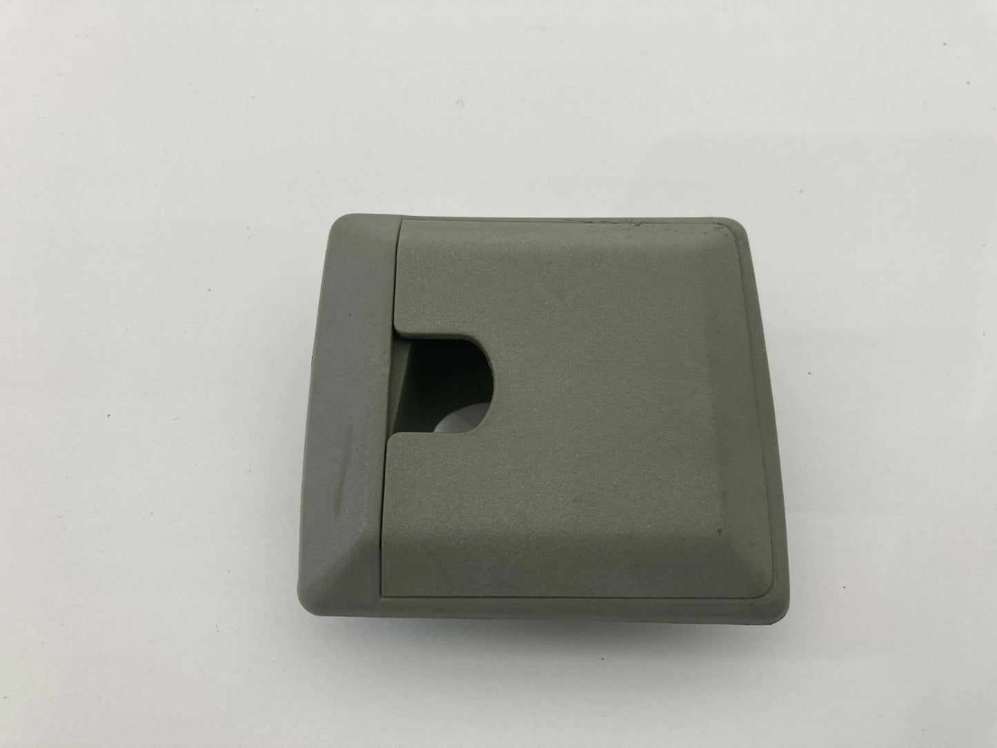 00-06 BMW X5 FRONT RIGHT PASSENGER TRUNK CARGO GRAY HOOK COVER 5147-8402132 OEM