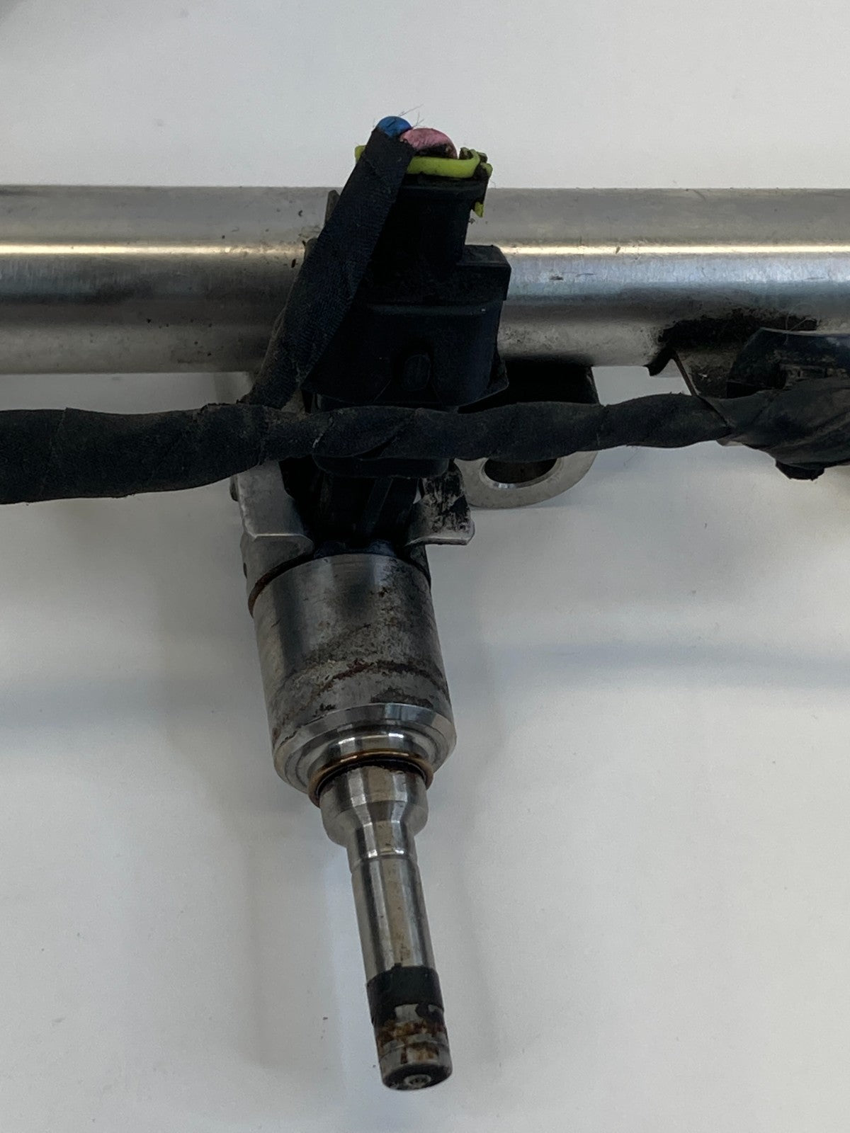 2012-2016 Kia Soul 12-17 Rio 1.6L L4 Fuel Injector Set W/ Rail 35350-2B110 OEM