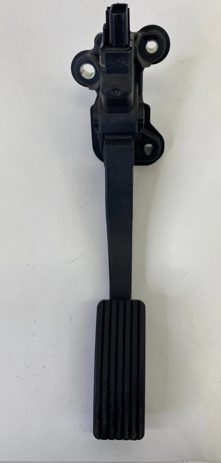 07-20 MITSUBISHI OUTLANDER ACCELERATOR GAS PEDAL POSITION SENSOR 1600A102 OEM