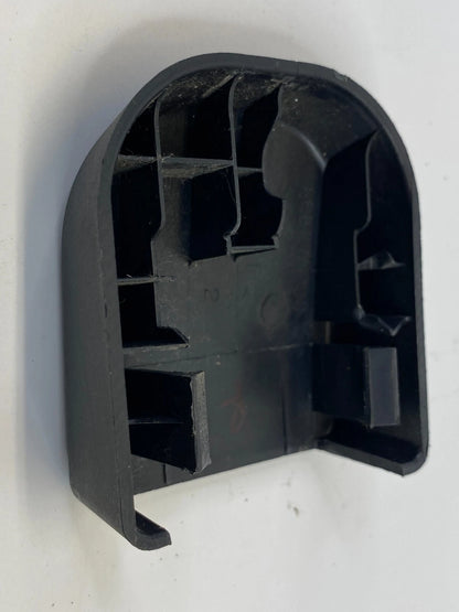 2004-2008 NISSAN MAXIMA FRONT RIGHT SEAT BELT RETRACTOR LOWER COVER 86827-7S000