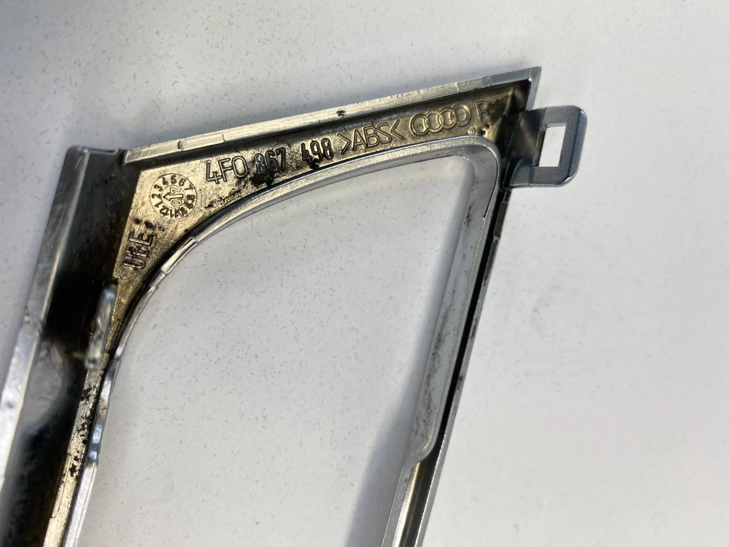 2005-2011 AUDI A6 QUATTRO REAR RIGHT INTERIOR DOOR HANDLE BEZEL TRIM 4F0867498