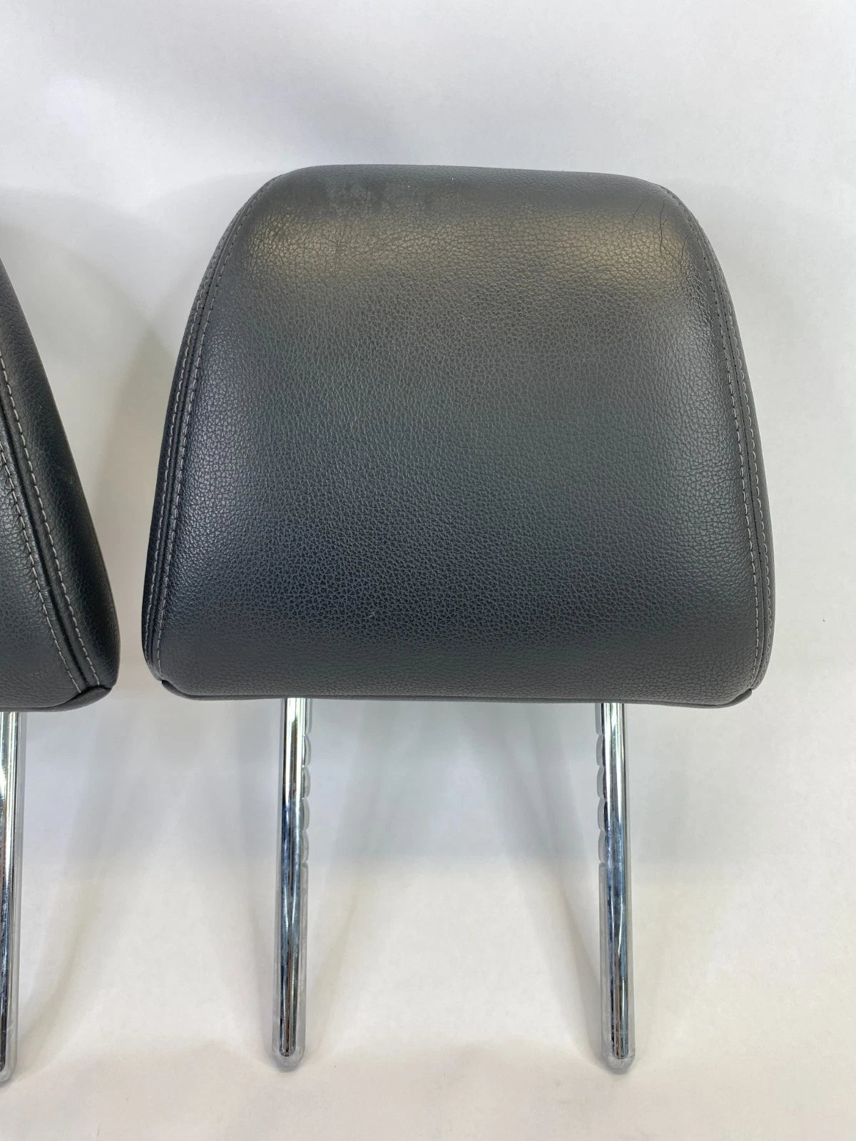 2013-2017 HONDA ACCORD SEDAN FRONT SEAT HEADREST SET LEFT & RIGHT BLACK LEATHER
