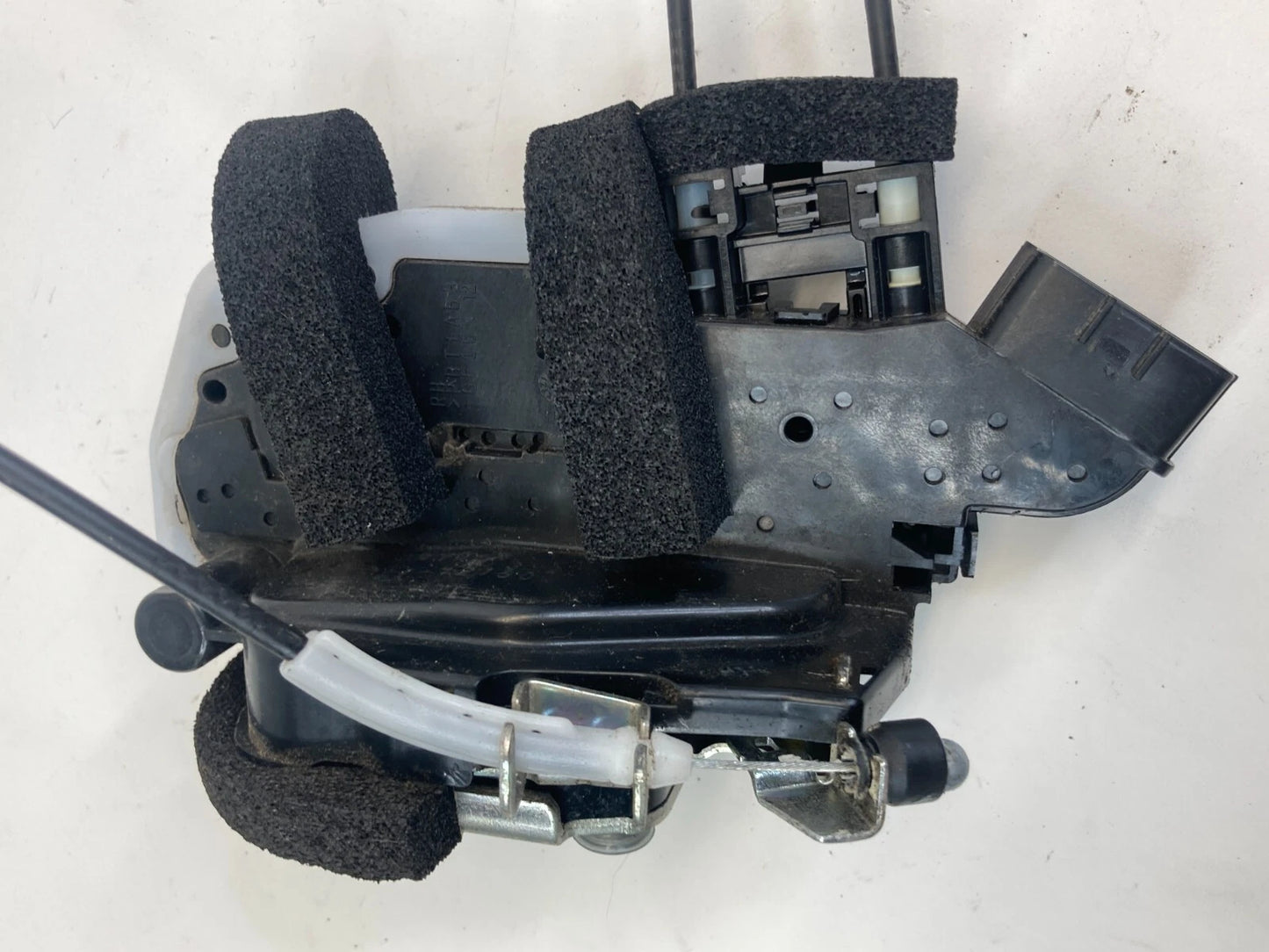 2011-2017 NISSAN JUKE 1.6L L4 FRONT RIGHT PASSENGER DOOR LOCK LATCH ASSEMBLY OEM