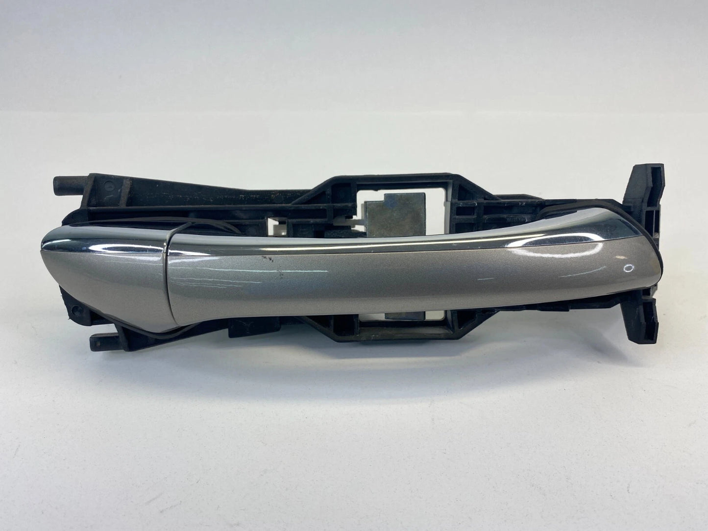 2003-2005 MERCEDES-BENZ E320 SEDAN FRONT RIGHT SIDE EXTERIOR OUTER DOOR HANDLE