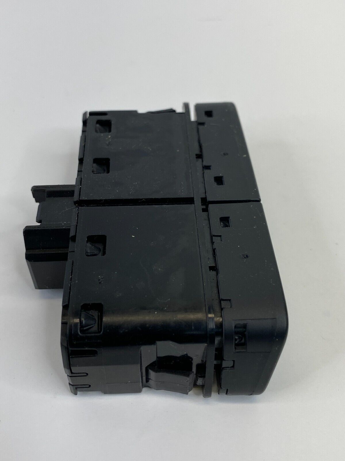 2013-2016 Ford Escape Trunk Tailgate Release Button Switch AM5T-14B436-GB OEM