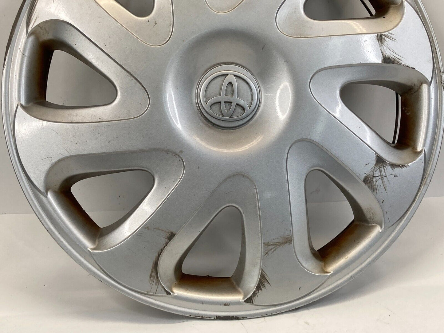 00 01 02 Toyota Corolla Rim Wheel Center Cap Hubcap Hub Cap 42621-AB030 OEM